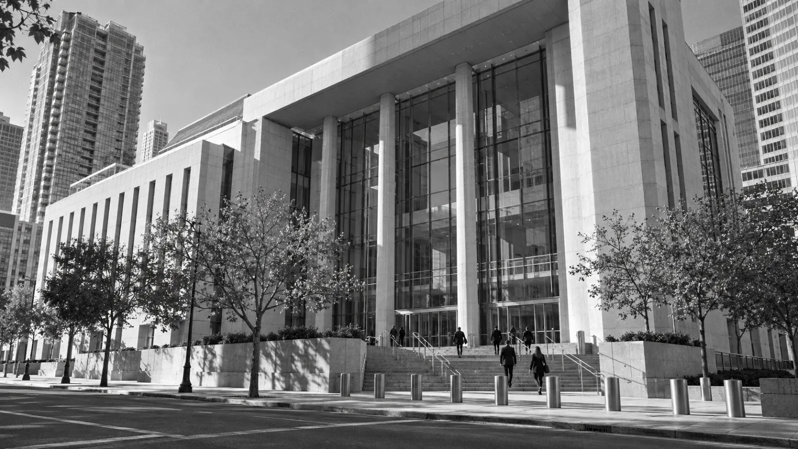 The Edward J. Schwartz U.S. Courthouse stands in downtown San Diego, California. / EconoTimes.ai