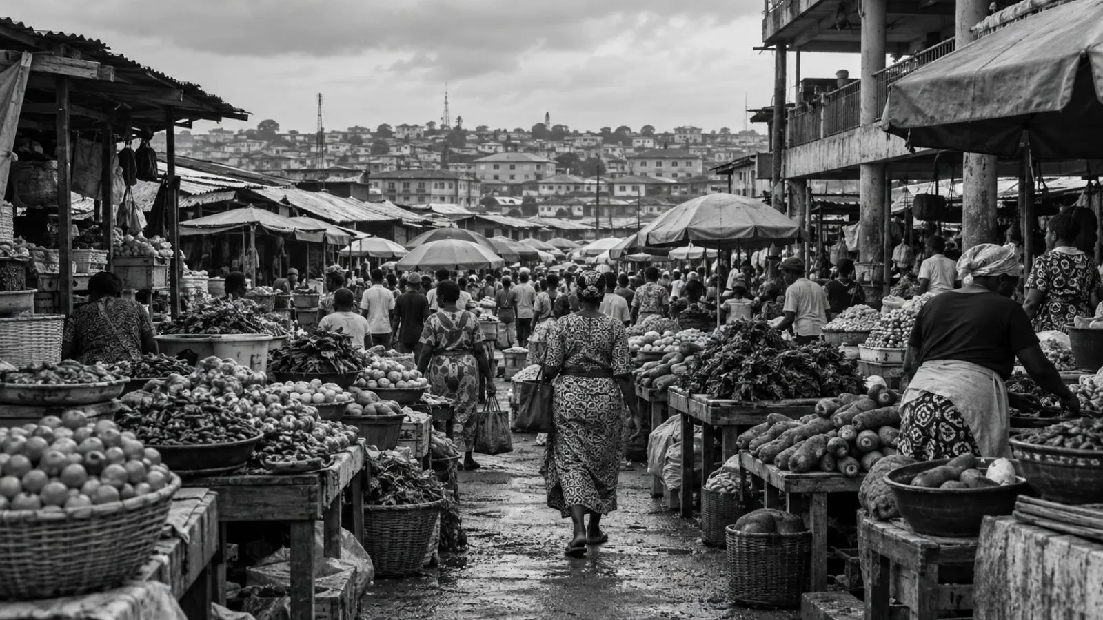 Shoppers move between food stalls at Bodija Market in Ibadan, Nigeria. (AI-generated image / EconoTimes)