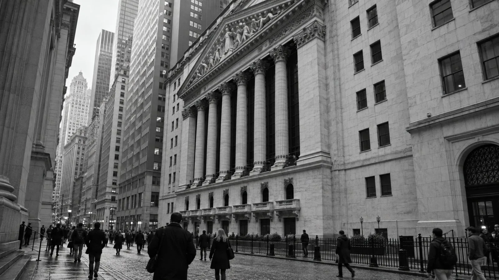 XLF Rose 0.68% as Financial Stocks Posted Mixed Moves This Week | EconoTimes