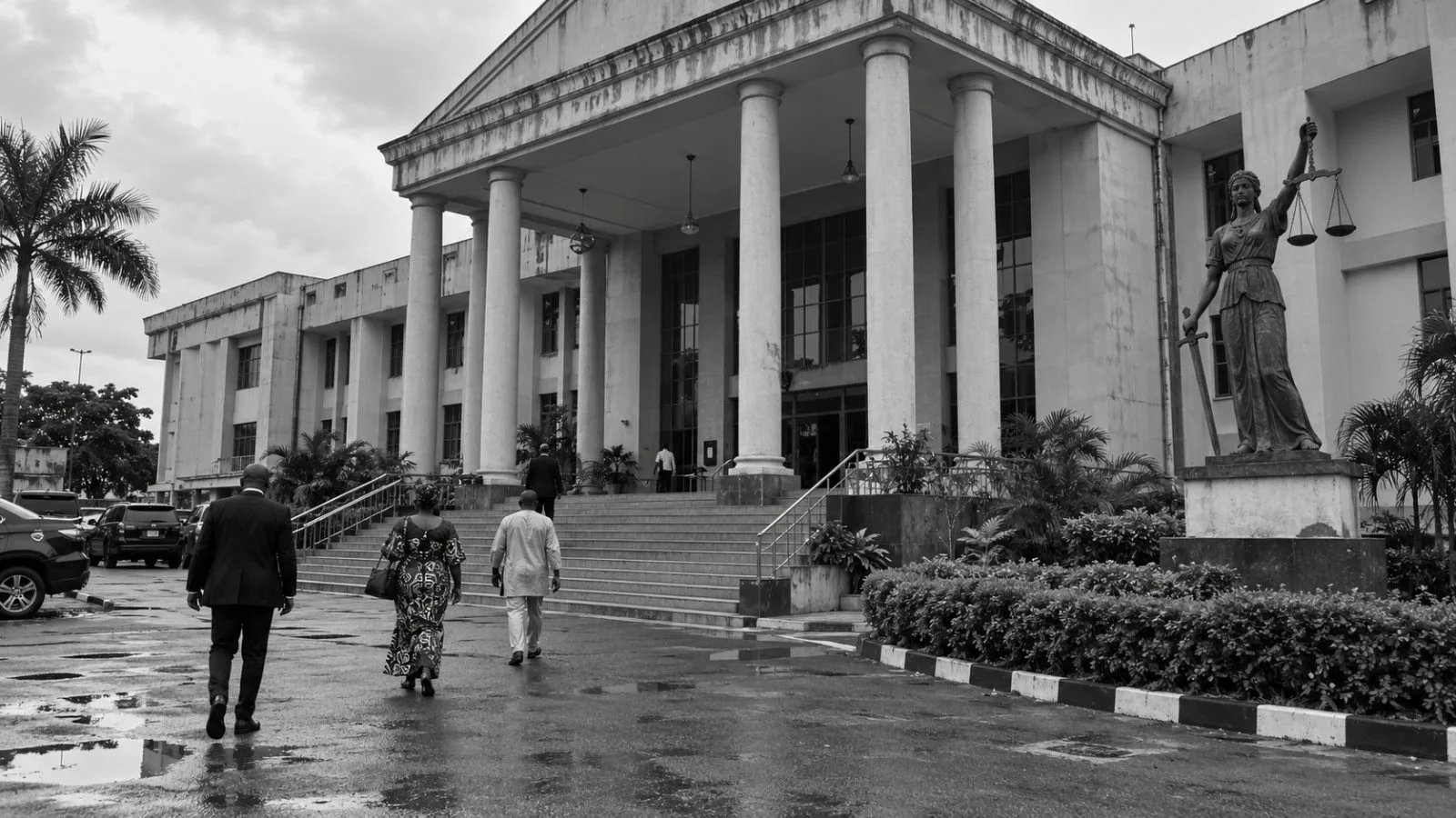 The Edo State Special Criminal Court stands in Benin City, Nigeria. (AI-generated image / EconoTimes)