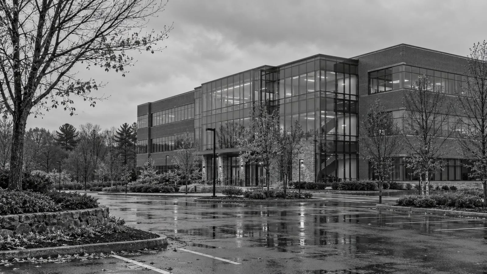 Boston Scientific’s headquarters stands beside a quiet parking area in Marlborough, Massachusetts. (AI-generated image / EconoTimes)