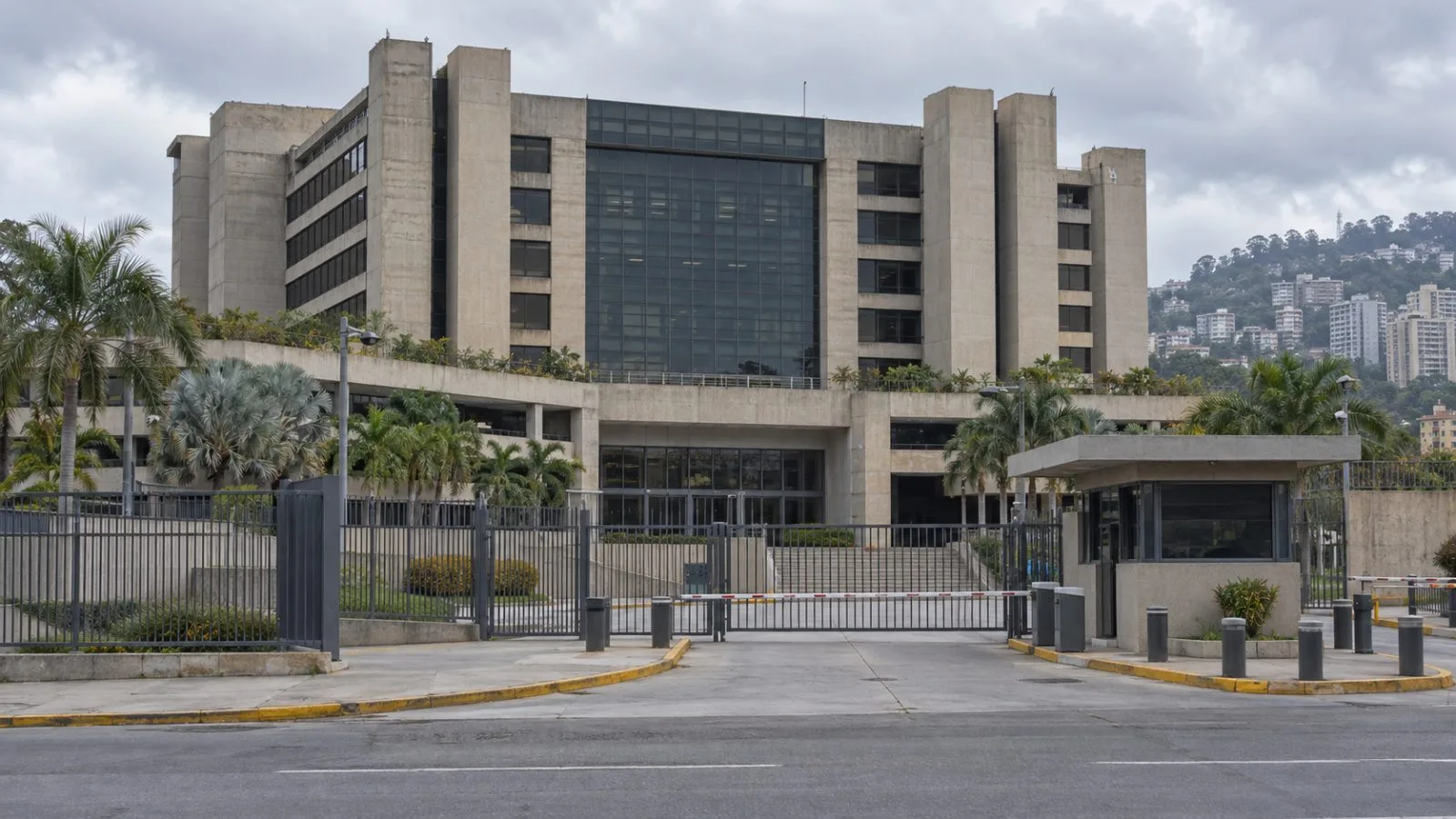 The National Electoral Council headquarters stands in Caracas, Venezuela. (AI-generated image / EconoTimes)