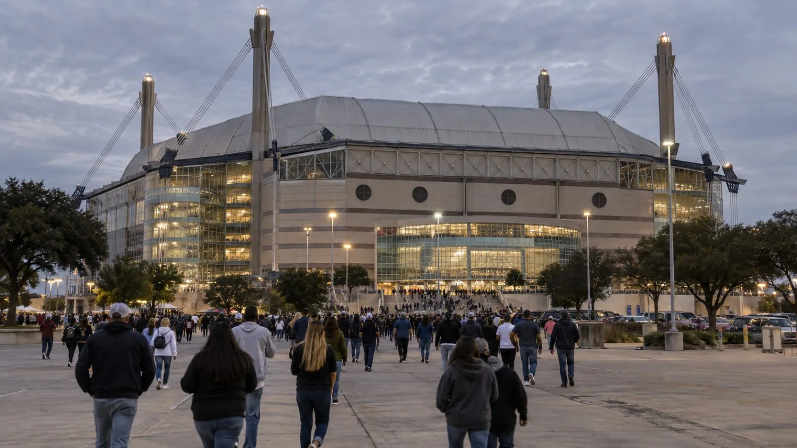 Spectators leave the Alamodome after a football game in San Antonio. (AI-generated image / EconoTimes)