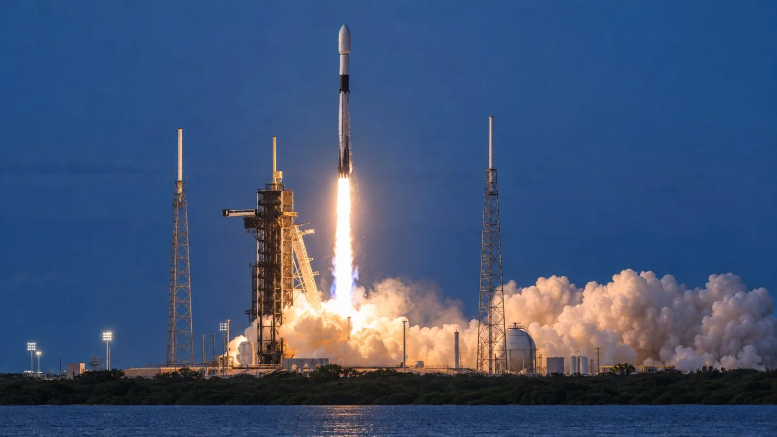 A rocket rises from Space Launch Complex 40 at Cape Canaveral, Florida. (AI-generated image / EconoTimes)