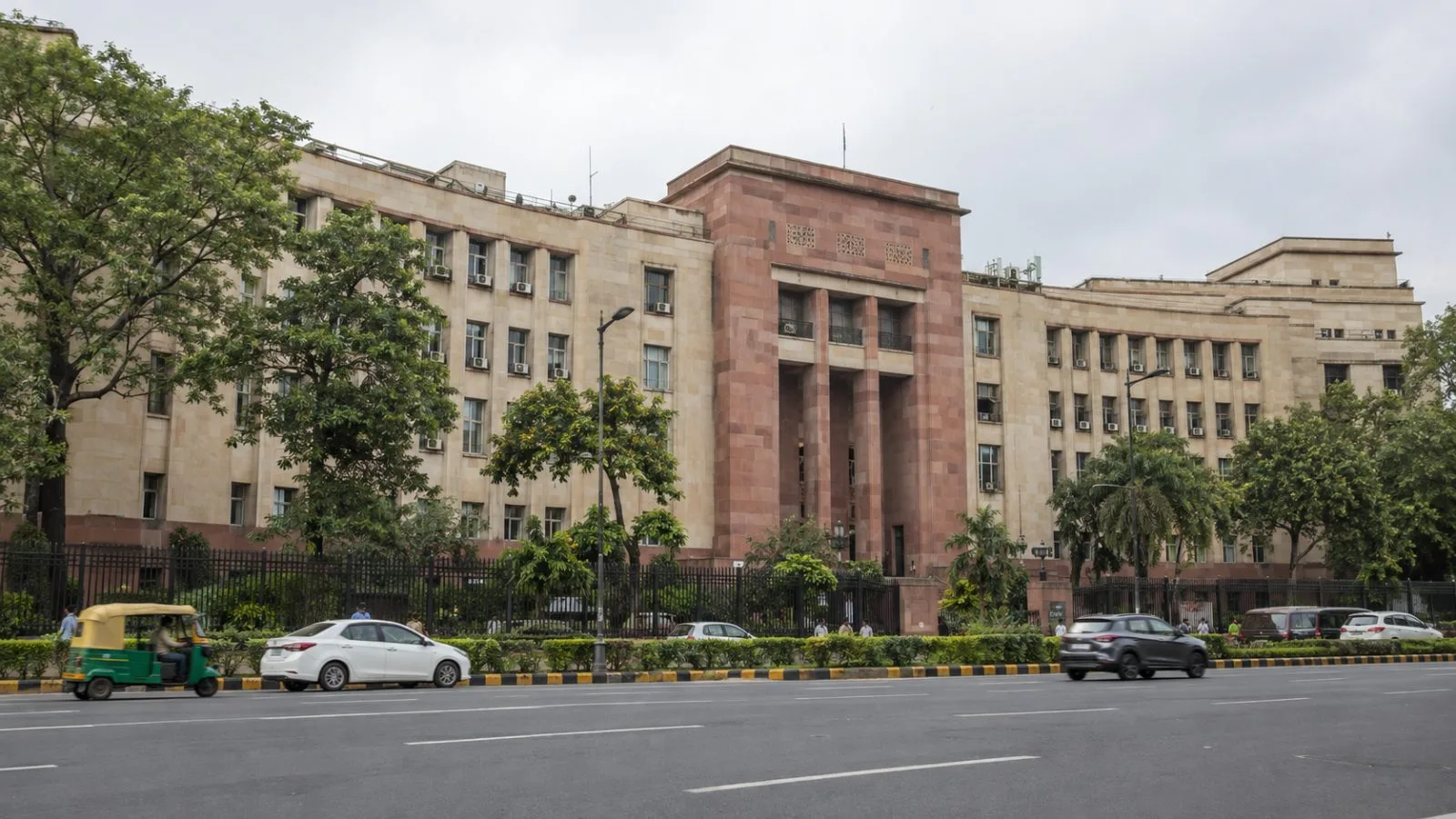 Khurshid Lal Bhawan on Janpath houses India's statistics ministry in New Delhi. (AI-generated image / EconoTimes)