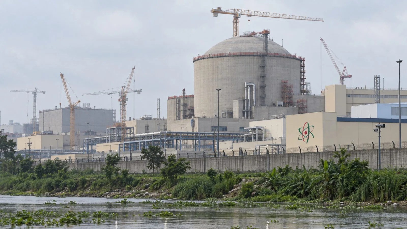 Reactor buildings stand at the Rooppur nuclear plant near Ishwardi, Bangladesh. / EconoTimes.ai