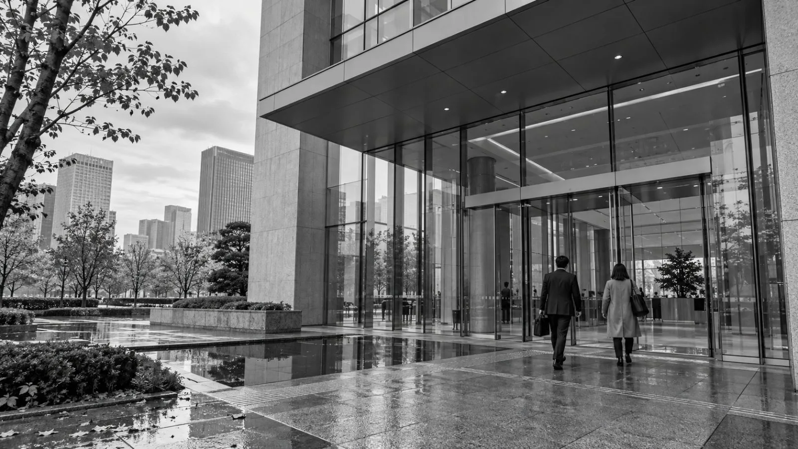 Staff enter the Innovation Platform Agency in Tokyo, Japan, on an autumn morning (AI-generated image / EconoTimes)