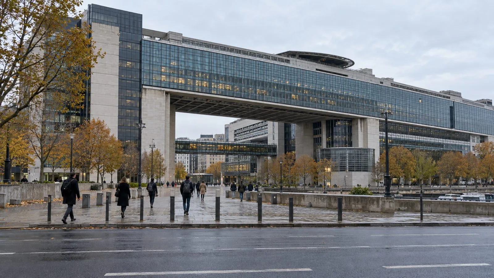 The French Ministry of Economy and Finance stands in Paris's Bercy district under overcast morning light. (AI-generated image / EconoTimes)