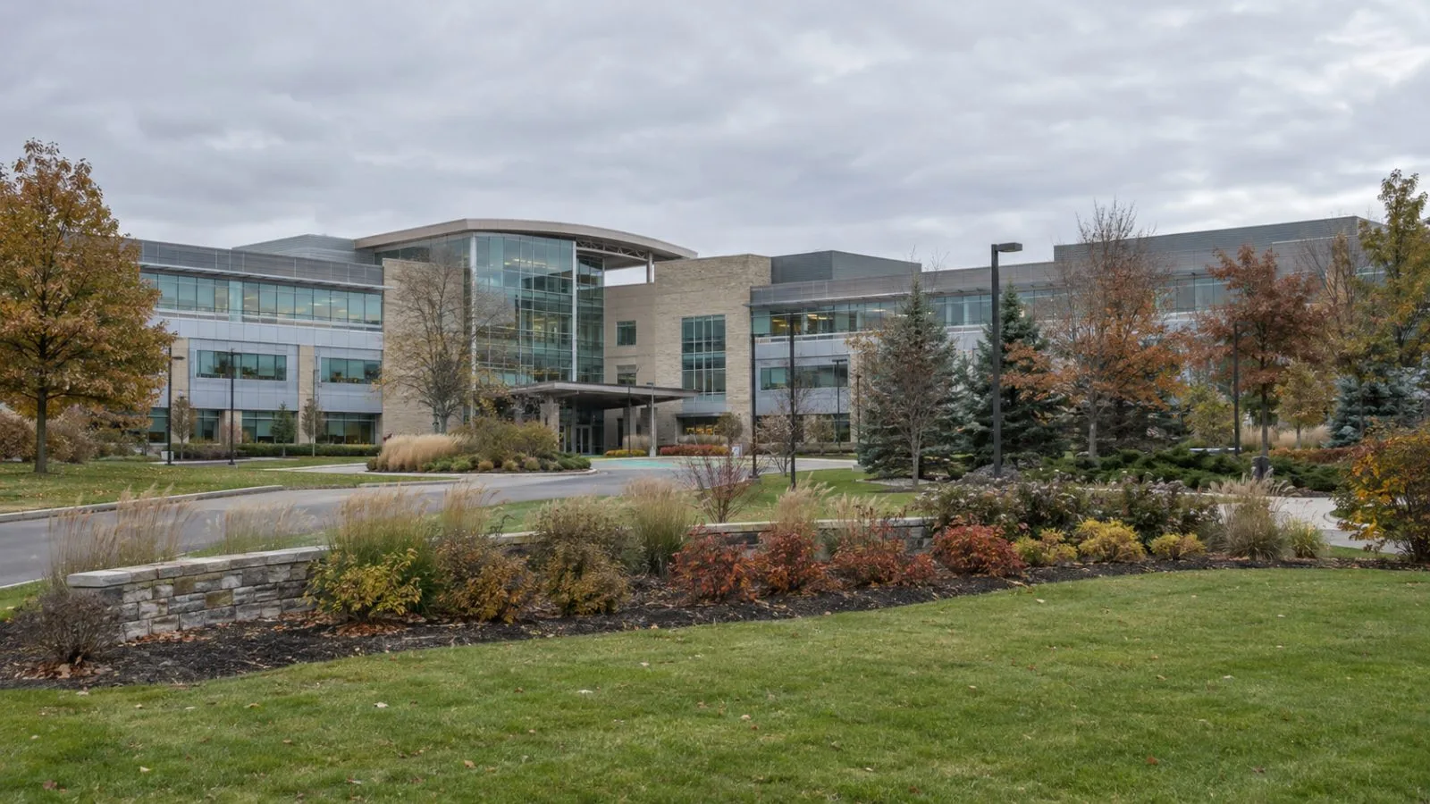 Landscaped grounds surround the Scotts Miracle-Gro headquarters campus in Marysville, Ohio. (AI-generated image / EconoTimes)