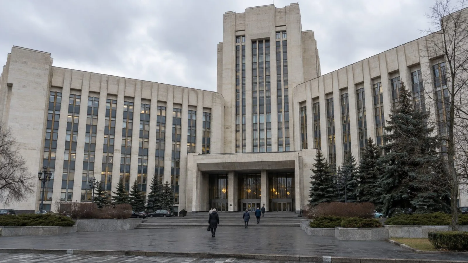 Pedestrians pass Ukraine’s Foreign Ministry in Kyiv on an overcast afternoon. (AI-generated image / EconoTimes)