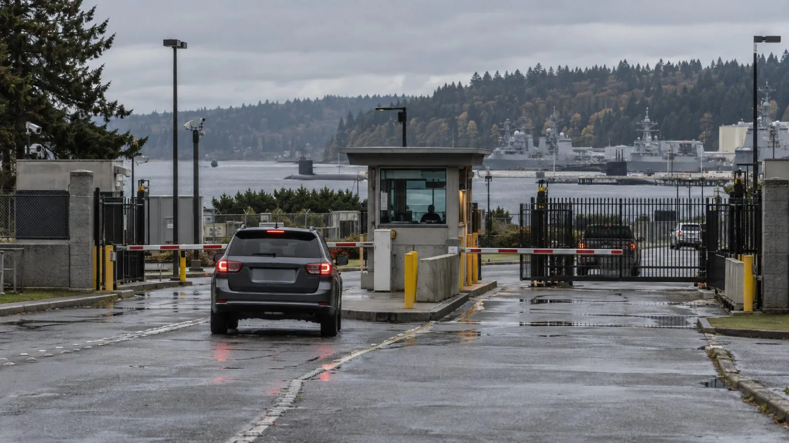 A vehicle approaches the entrance to Naval Base Kitsap in Bremerton, Washington. (AI-generated image / EconoTimes)