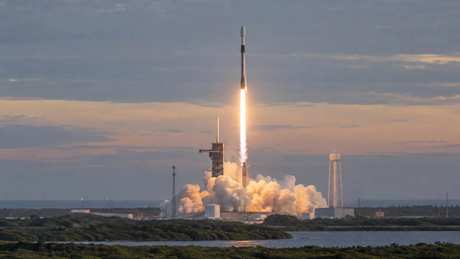 A Falcon 9 rocket lifts off from Space Launch Complex 40 at Cape Canaveral, Florida (AI-generated image / EconoTimes)