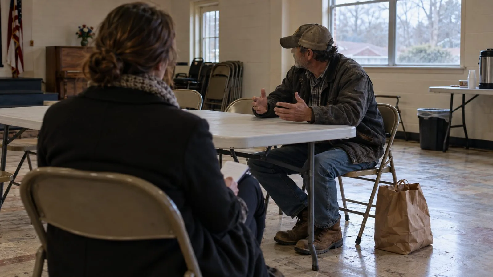 A candidate speaks with a reporter at a community hall in Newnan, Georgia. (AI-generated image / EconoTimes)