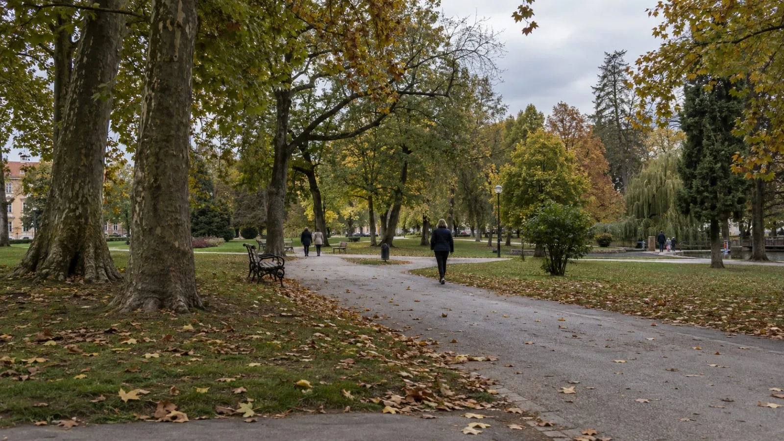Residents walk beside the Beli Kipi green area in Varaždin, Croatia. (AI-generated image / EconoTimes)