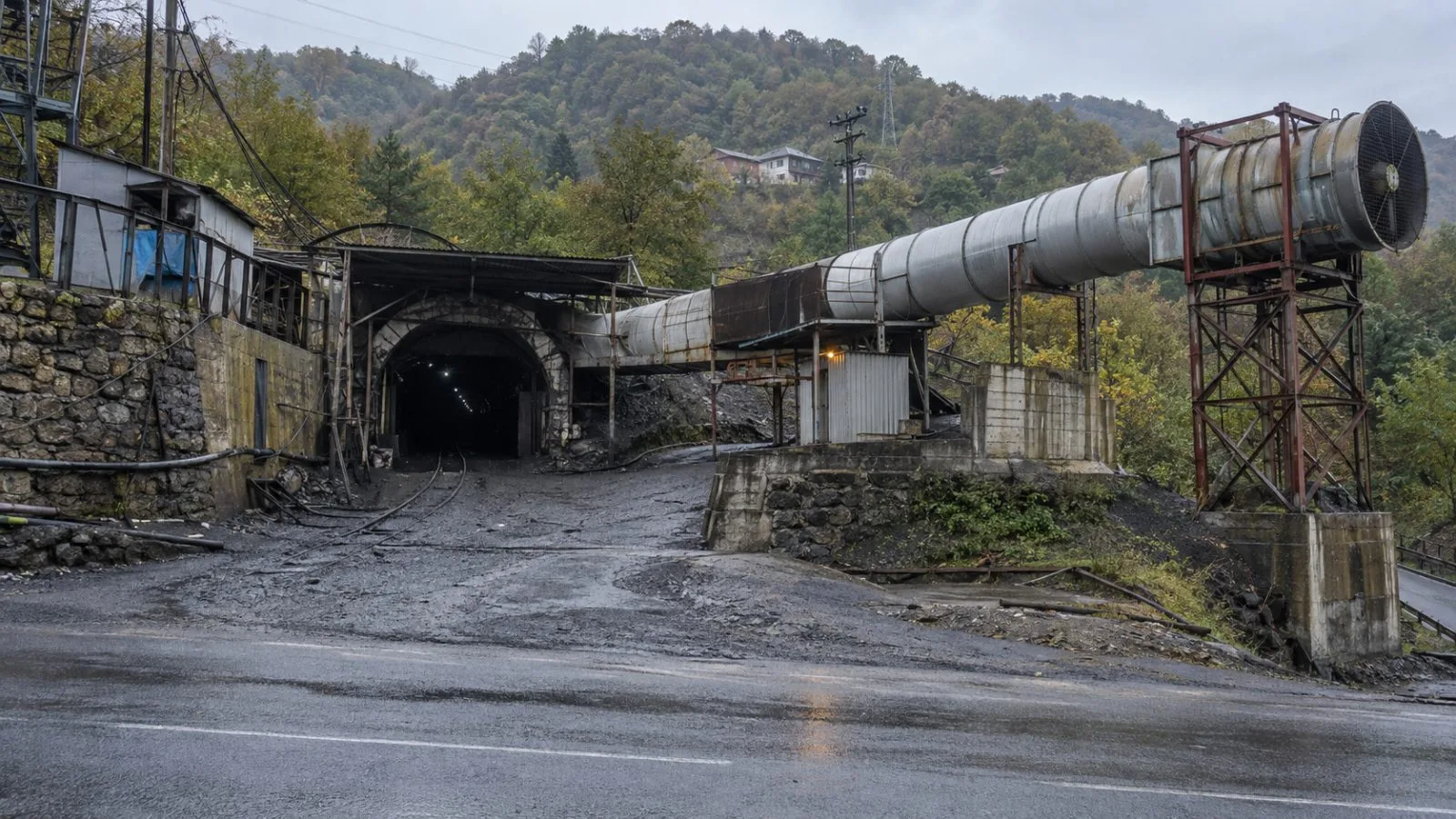 The entrance to a private coal mine sits in Gelik, Zonguldak province, Turkey. (AI-generated image / EconoTimes)
