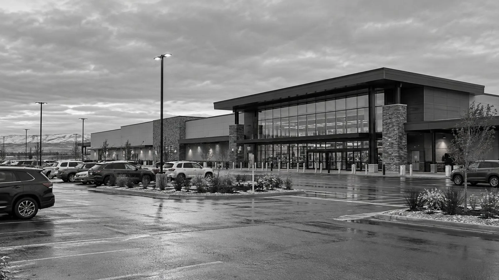 A new supermarket stands at Buffalo Run on Tsuut’ina Nation land near Calgary, Alberta (AI-generated image / EconoTimes)